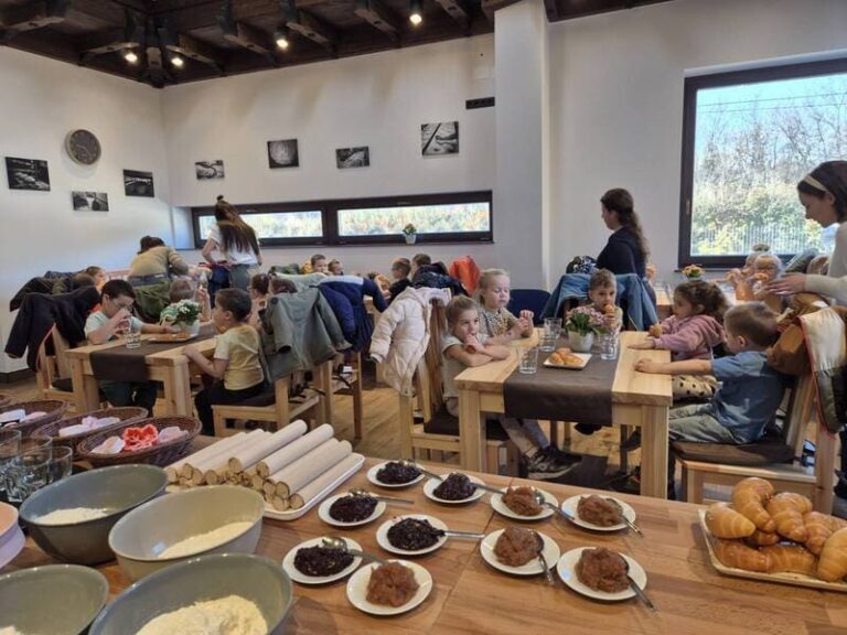 Ficánkák a Kovász Katedrálisban