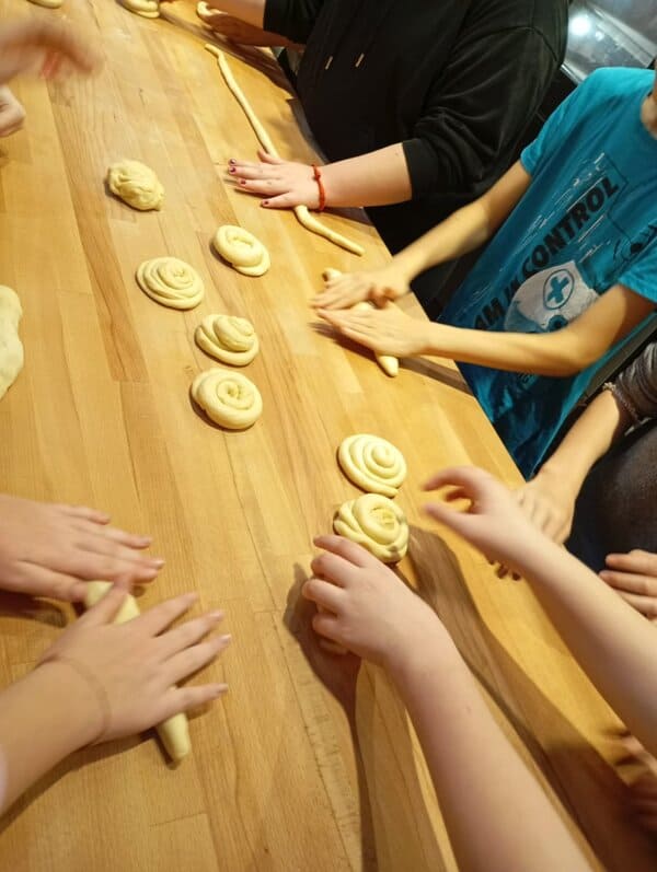 Ásotthalmi hatodikosok látogatása